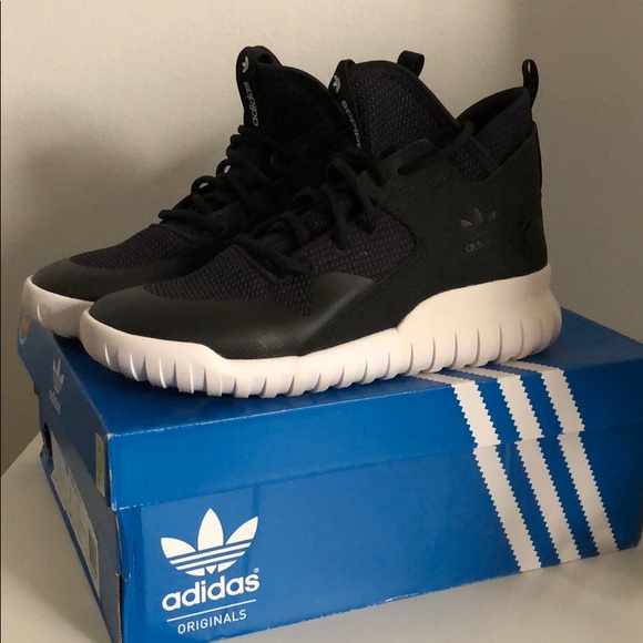 Adidas zapatos Negro Original x poshmark tubular Adidas zapatos Negro Original x poshmark tubular